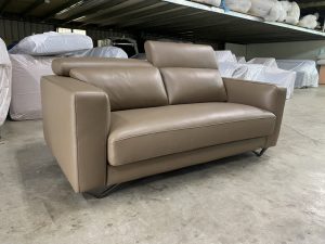 新北客製化沙發｜業主選擇沙發強調高質感，使用了nappa牛皮｜宇創沙發